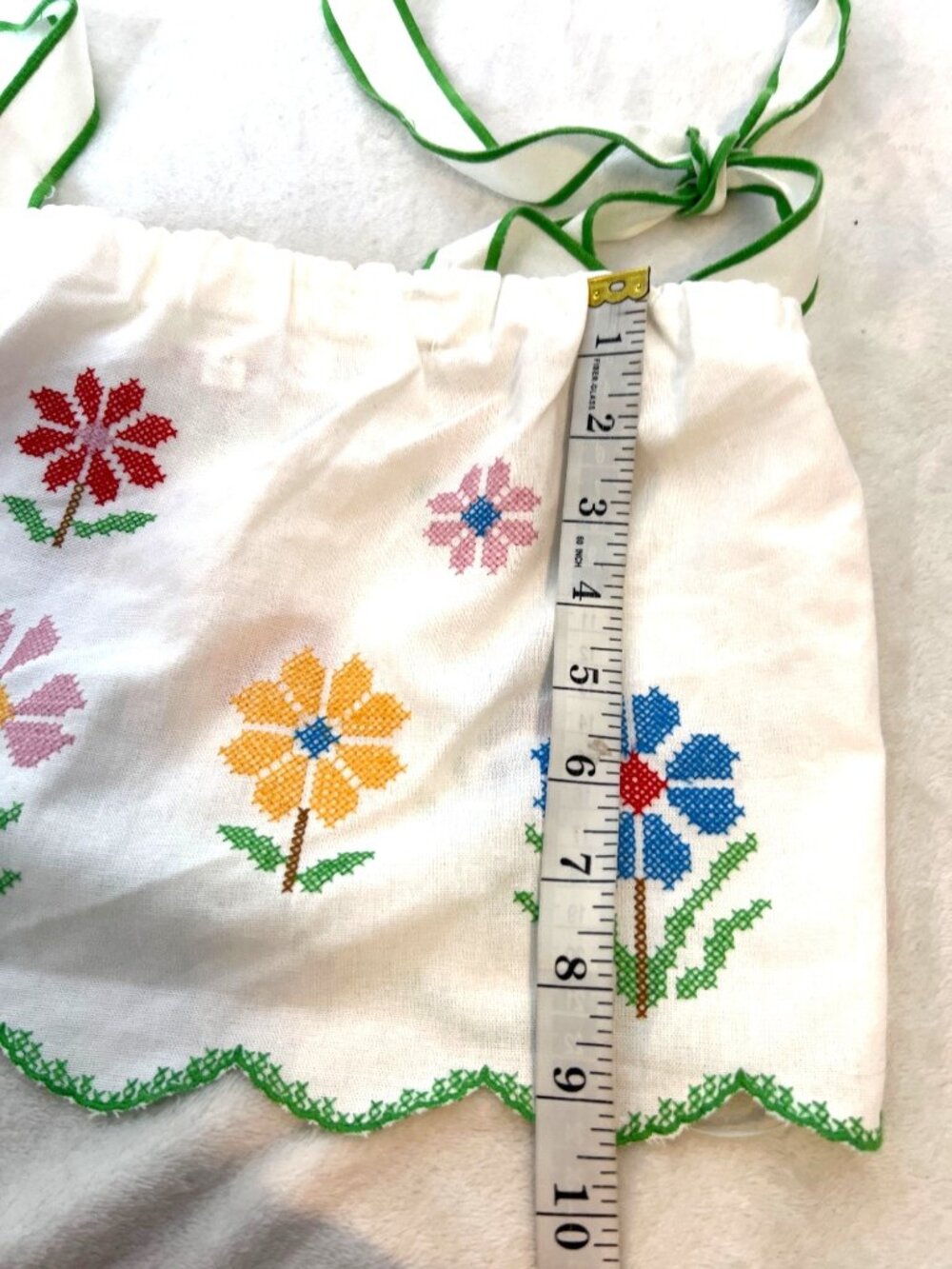 Amable By Mable Top Shorts Set Bows White Logan Floral Embroidered Festival MED - Picture 12 of 12